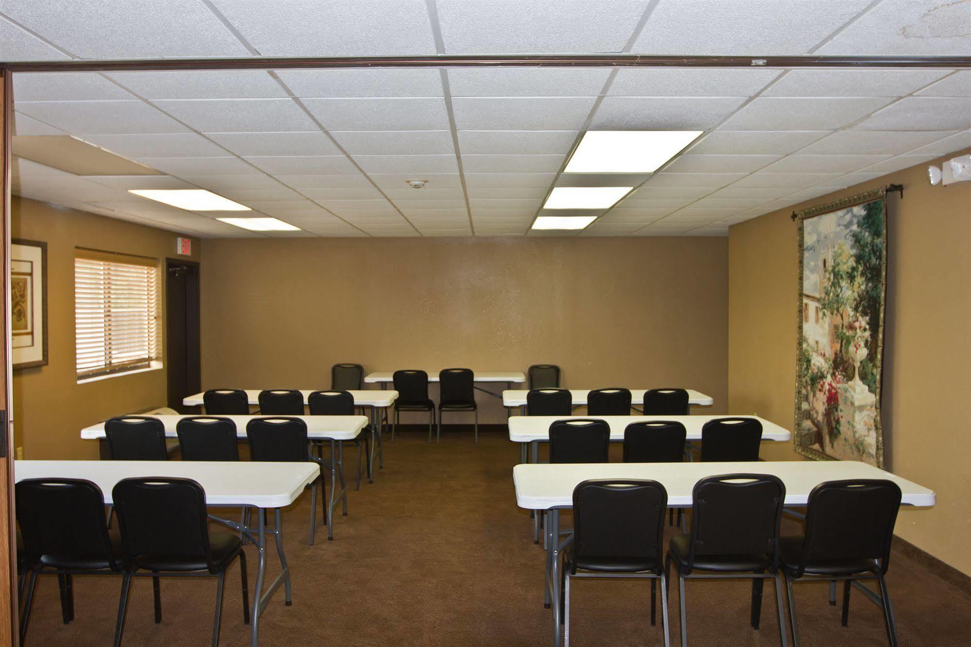 Saint James Greenlight Inn & Suites St James מראה חיצוני תמונה